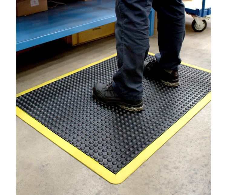 Bubblemat Safety Anti Fatigue Mat - Yellow Border